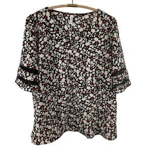 Jouica Floral Top Size XL
